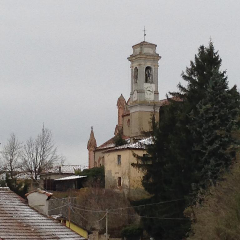 Dimora Storico Romantica Il Sole E La Luna Cerretto Langhe Buitenkant foto