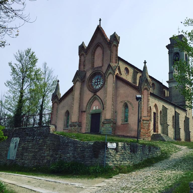 Dimora Storico Romantica Il Sole E La Luna Cerretto Langhe Buitenkant foto